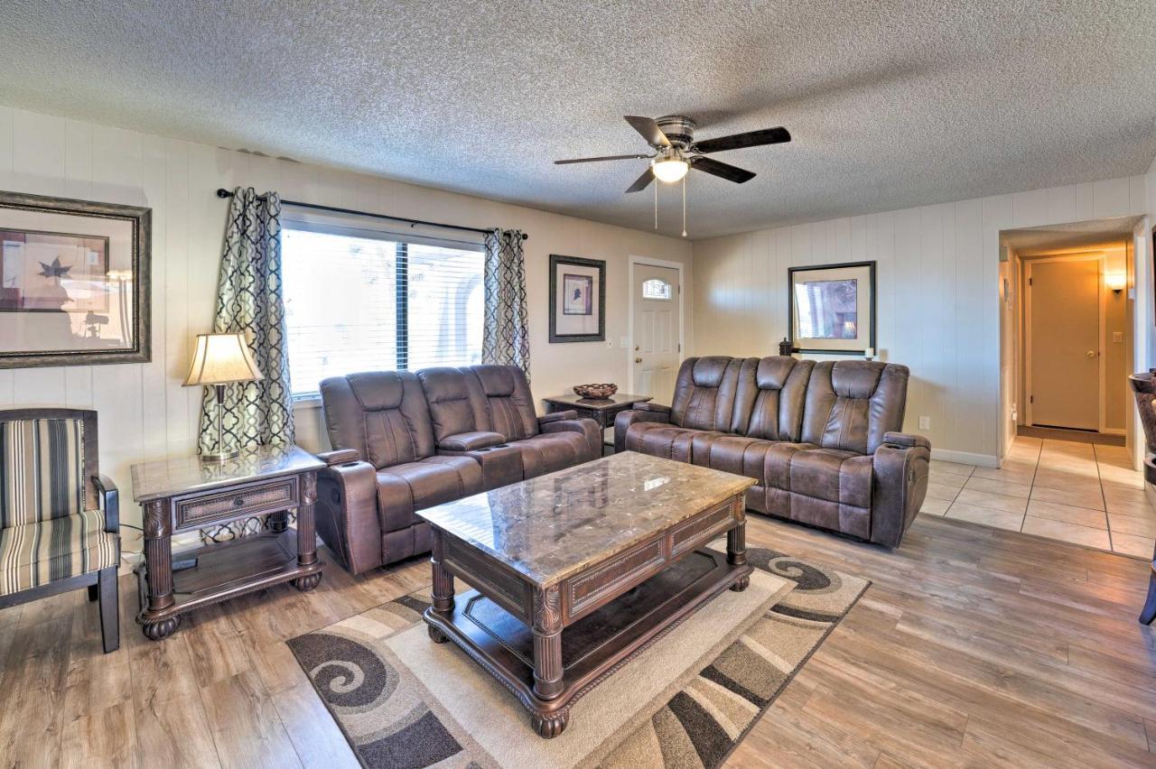 Lake Havasu Home With Pool - 2 Miles To Waterfront! Lake Havasu City Ngoại thất bức ảnh